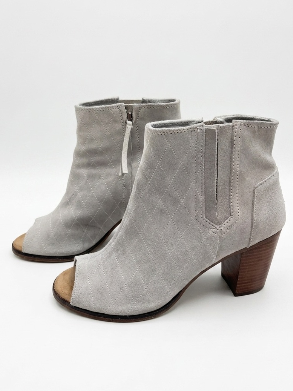 TOMS Majorca Grey Quilted Suede Peep Toe Ankle Booties Heel Size 11